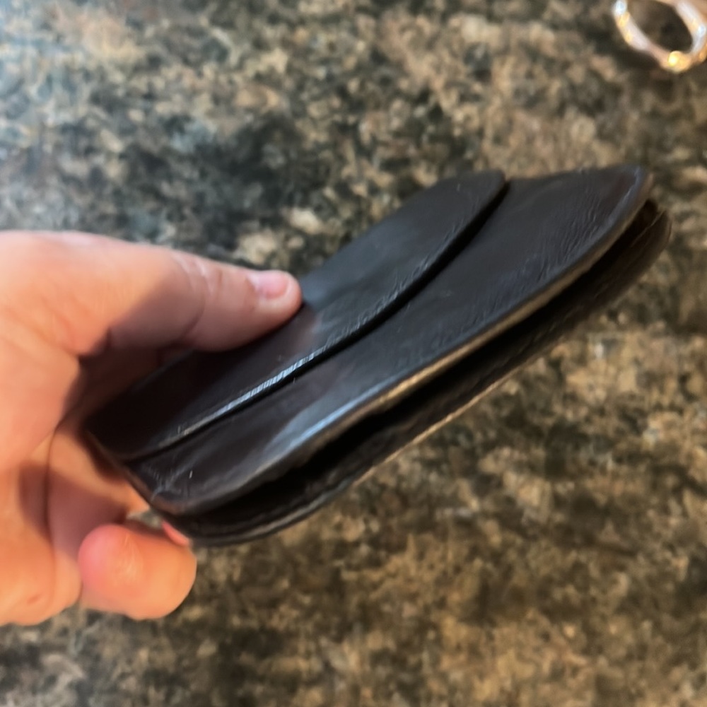 Small Leather Wallet - Picture 11 of 12